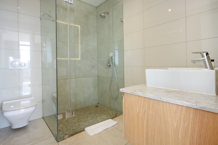 To Let 2 Bedroom Property for Rent in Sea Point Western Cape